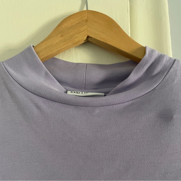 The Double Knit Mockneck - Picture 2 of 4